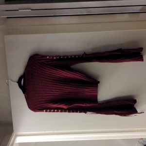 Sweater (Sweater is small and is meant to be 3X)